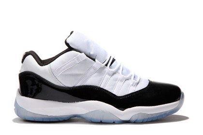 Air Jordan 11 Low Concord