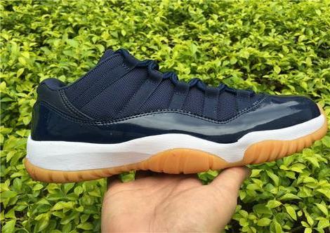 Air Jordan XI (11) Navy Gum Low-121