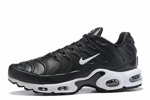 Air Max Plus TN Black White Women-08