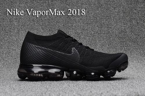 Air VaporMax 2018 Black-03