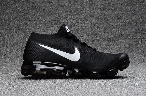 Air VaporMax 2018 Black White-13