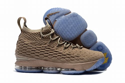 Lebron 15 Women-03