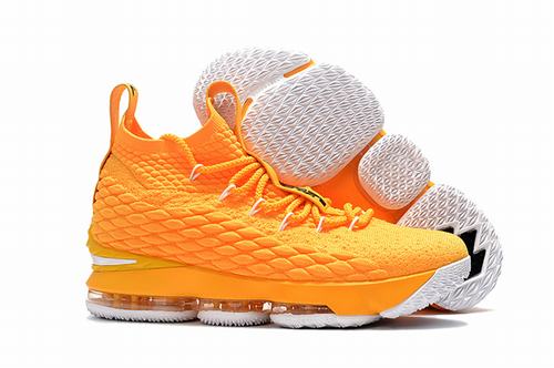 Lebron 15 Women-09