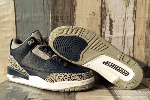 Retro Air Jordan 3 Midnight Navy