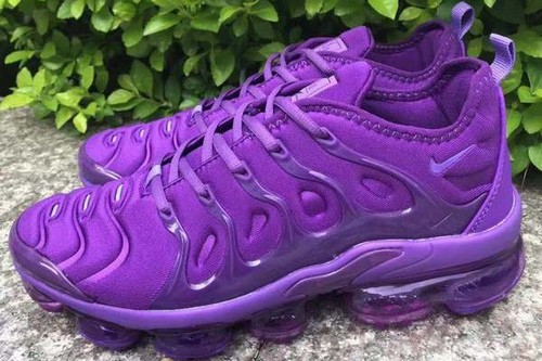 Air VaporMax Plus Purple-07