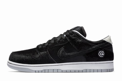 Dunk SB Low Black White GS