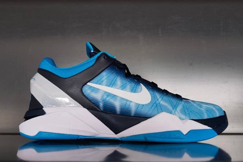 Zoom Kobe 7 Shark