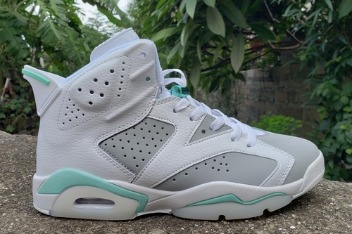 Air Jordan 6 WMNS Tiffany Blue