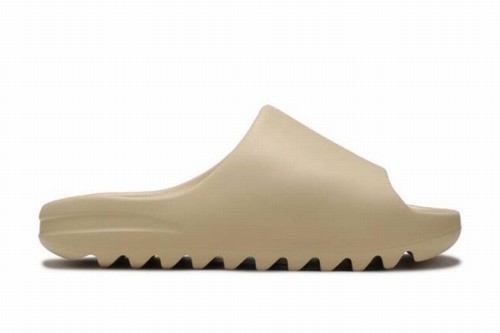 Yeezy Slide Desert Sand Women