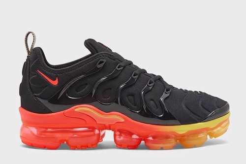 Air VaporMax Plus Black Orange GS