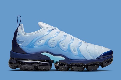 Air VaporMax Plus White Blue Black