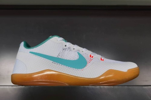 Zoom Kobe 11 EM Low Summer Pack