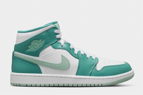 Air Jordan 1 Mid Marine Green