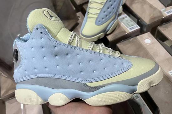 Air Jordan 13 Grey Magnolia Blue