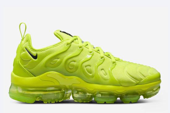 Air VaporMax Plus Apple