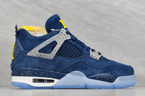 Retro Air Jordan 4 PE M NCAA