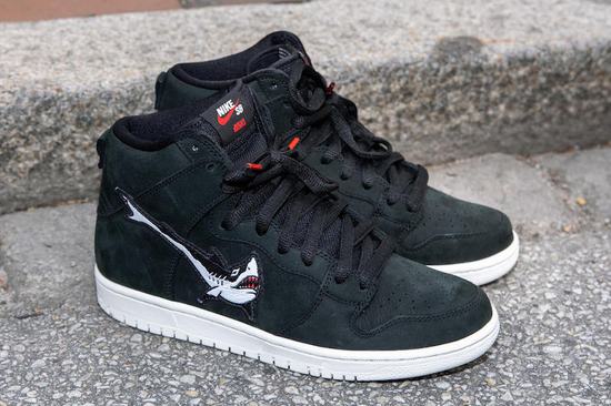 Dunk SB High Black Shark GS