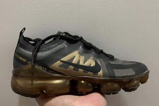 Air VaporMax 2019 Black Gold